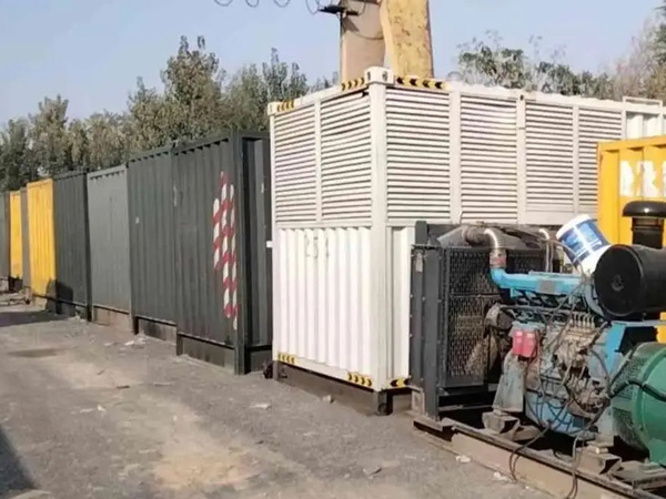 疏附200KW柴油发电机机组每小时油耗是多少?